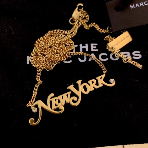 国内入荷済み☆MARC JACOBS The Nameplate Necklace ネックレス Marc jacobs nameplate necklace